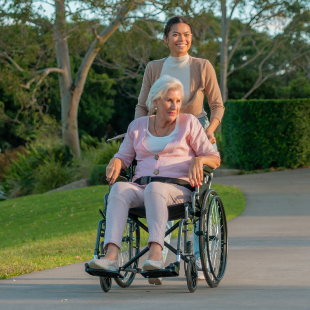 Equipmed 24 Inch Folding Bariatric Wheelchair, XL Wide Design, 136kg Capacity, Park Brakes, Retractable Armrests, Dark Grey Hammertone